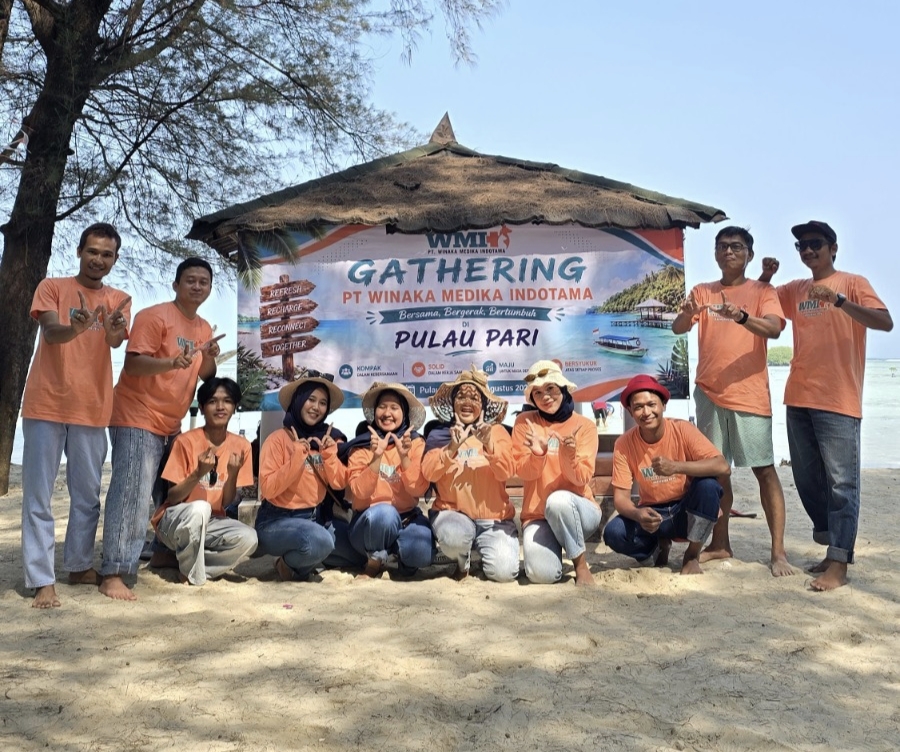 Gathering PT Winaka Medika Indotama di Pulau Pari 2026